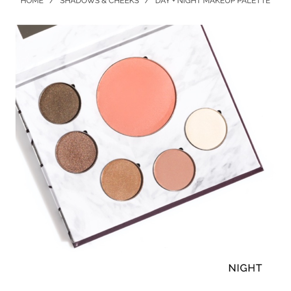 FitGlow-Night Makeup Palette